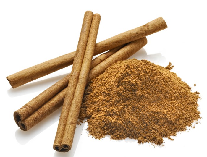 เราถอดหูออกจากด้านข้างอย่างรวดเร็วที่สะโพกที่บ้านและในโรงยิม