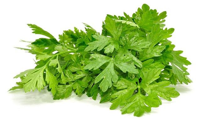 Gonflement sous les yeux, poches - causes et traitement, comment enlever, comment se débarrasser de l'enflure et des poches sous les yeux