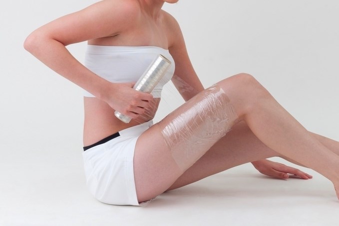 วิธีลดน้ำหนักในกระเพาะอาหารและข้างในหนึ่งสัปดาห์ที่บ้าน