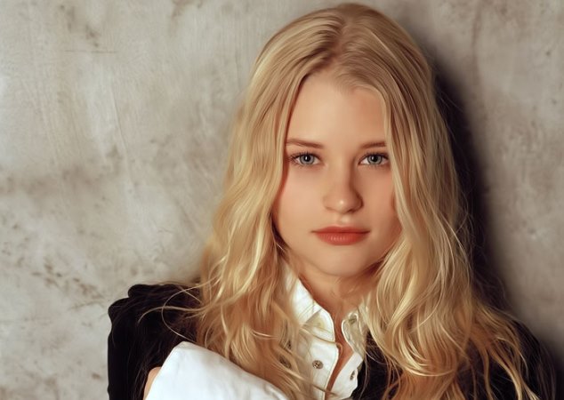 เฉดสีบลอนด์จานสีทั้งหมด: เย็นโทนอบอุ่นแอชคาราเมลบนออมเบร shatush บาลายาซ