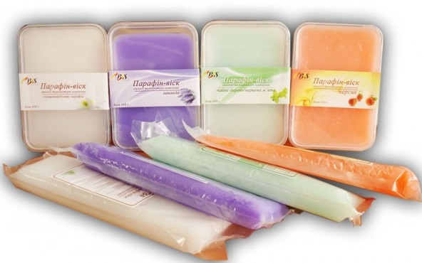 พาราฟินอาบน้ำสำหรับมือและเท้า ประโยชน์คำแนะนำสำหรับใช้ที่บ้านสูตรสำหรับการแต่งเพลง