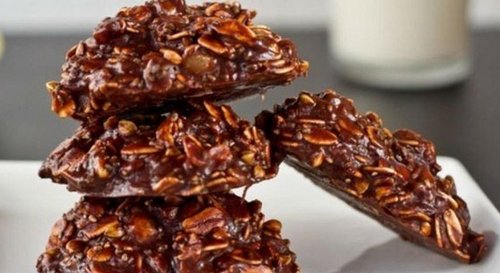 โปรตีนเพื่อเพิ่มมวลกล้ามเนื้อ ประโยชน์และโทษที่ดีกว่าสำหรับสาว ๆ มือใหม่วิธีการใช้