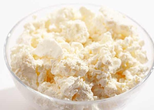 Gommages du visage à la maison. Recettes de café, sel, sucre, soda, miel, flocons d'avoine, charbon actif, points noirs, acné, peeling