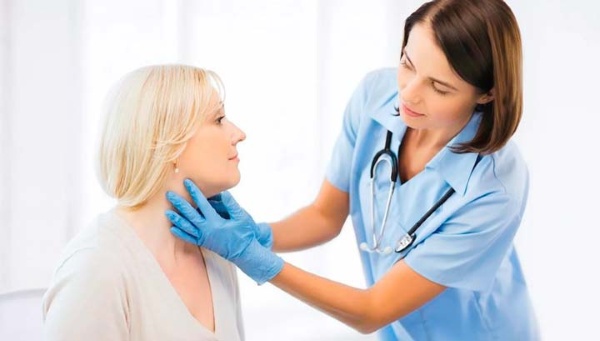 Liposuccion du menton avec laser. Photos, comment la procédure est effectuée, la période de rééducation, les conséquences, les critiques