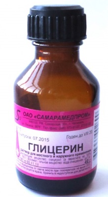 กลีเซอรีนในความงามสำหรับผิวหน้า ประโยชน์และการใช้วิตามิน E และ A สำหรับริ้วรอย สูตรมาสก์และครีม