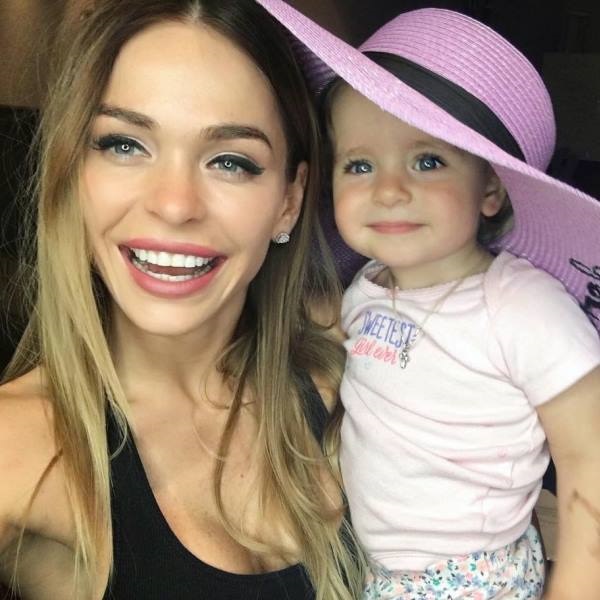 Anna Khilkevich avant et après la chirurgie plastique, taille, poids, paramètres corporels. Photo, biographie