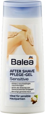 Le design du bikini est féminin. Photos, les meilleures belles coupes de cheveux: caractéristiques de jouer à la maison. Coloration, art corporel, tatouage, paillettes et strass