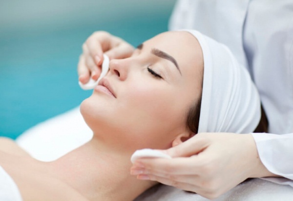 Mésoxanthine dans les procédures de bio-revitalisation. Efficacité de l'application, avis des cosmétologues, instructions sur la façon de piquer. Prix des médicaments