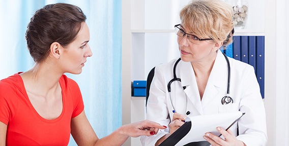 Thiosulfate de sodium. Instructions d'utilisation pour nettoyer le corps, perdre du poids, avec des allergies, du psoriasis, des taches de vieillesse sur le visage. Avantages et inconvénients en gynécologie