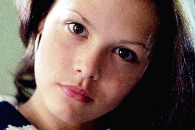 Maria Gorban avant et après la chirurgie plastique du visage, de l'abdomen, ce qu'elle a fait a changé. Opérations, biographie, vie personnelle