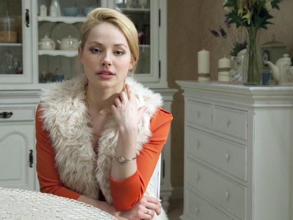 Zoya Berber. Photos chaudes en maillot de bain, Playboy, Maxim, taille, poids, paramètres de la figure, avant et après la chirurgie plastique