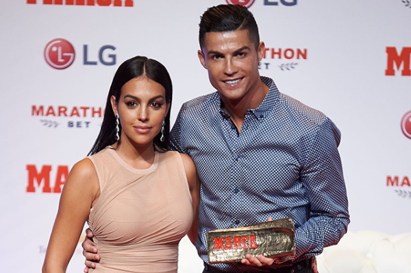 Georgina Rodriguez. Photos chaudes en maillot de bain, avant et après chirurgie plastique, biographie, vie personnelle