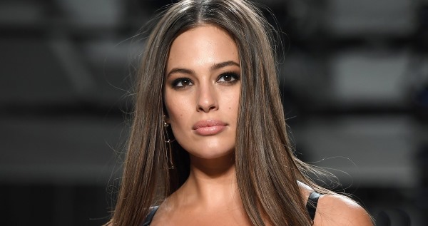 Ashley Graham. Photos chaudes, avant et après chirurgie plastique, figure, biographie, vie personnelle
