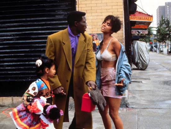 Holly (Halle) Berry. Photos chaudes en maillot de bain, avant et après la chirurgie plastique, biographie, vie personnelle