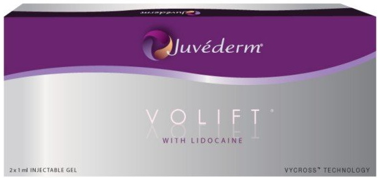 La fille a le nez retroussé. Comment réparer les photos avant et après la rhinoplastie