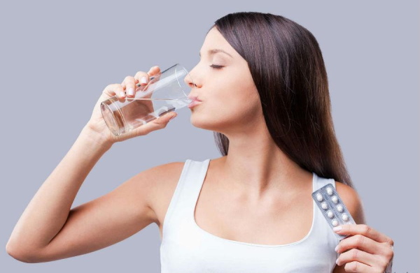 Oxandrolone pour les femmes. Avis après avoir perdu du poids, effets secondaires, prix